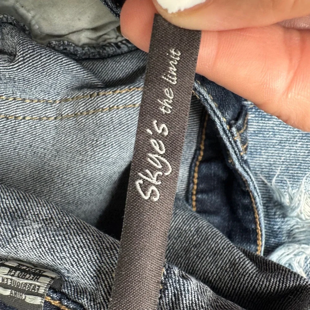 Skye's the Limit Womens Size 4 Dark‎ Wash Bootcut Denim Jeans Stretch Flare Blue